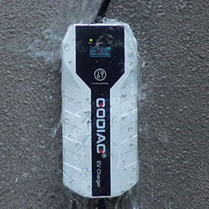 3.5kw 7kw GB/T EV चार्जर 8A से 32A समायोज्य पोर्टेबल इलेक्ट्रिक वाहन चार्जर 2