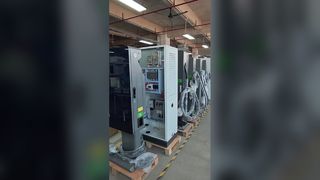 60‑160kW वाणिज्यिक डीसी फास्ट ईवी चार्जिंग स्टेशन